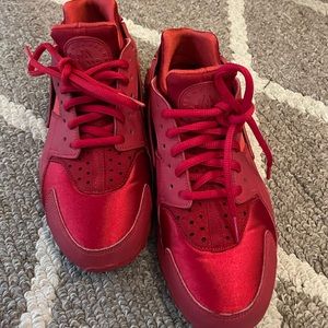 Nike RED Huaraches